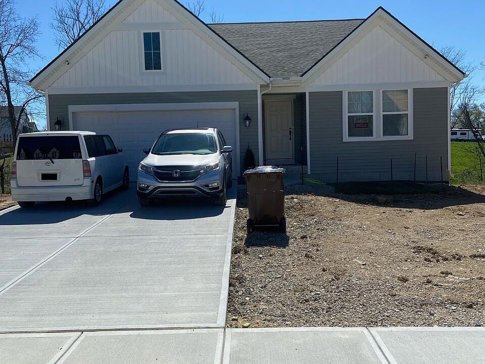 1st image of 12105 Farmer Dr