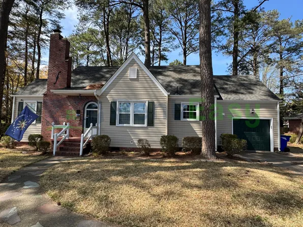 8533 Circle Dr, Norfolk, VA 23503