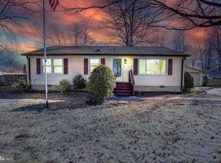 4929 Aspen St, Shady Side, MD 20764