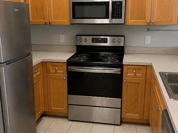 4th image of 3400 Old Bainbridge Rd