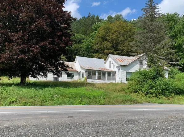 2437 VT Route 113, West Fairlee, VT 05083