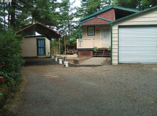 38 Easy St, Florence, OR 97439