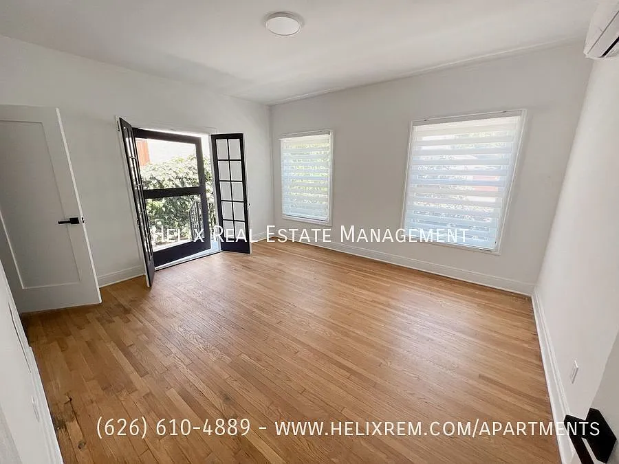 552 S Oakland Ave #4