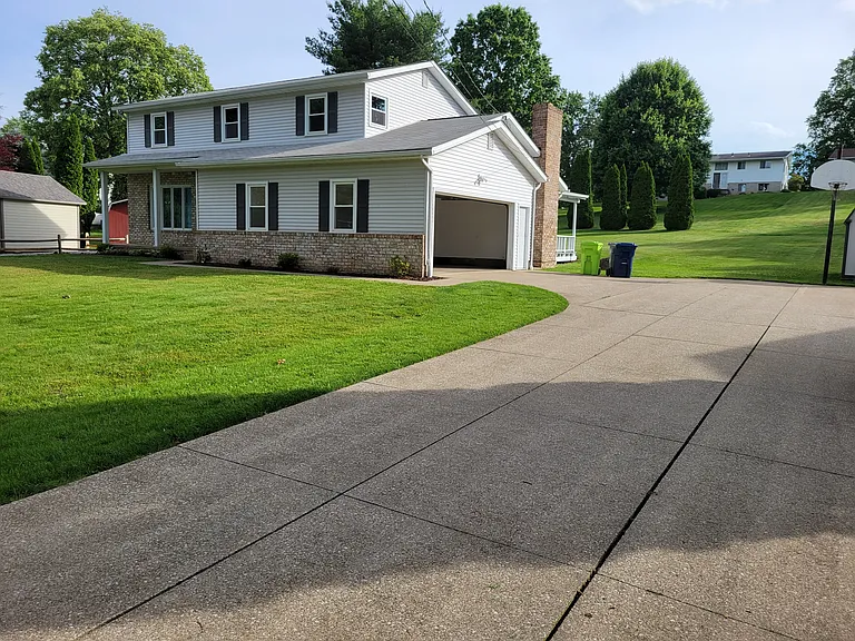 918 Ashmun Ave — Photo 4