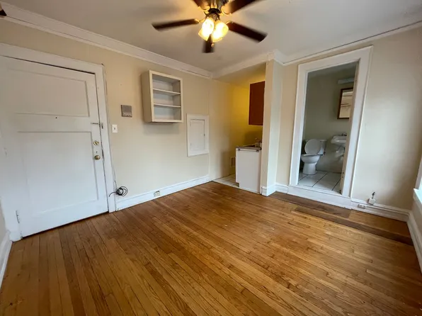 1303 Cass, 1303 N Cass St APT 207, Milwaukee, WI 53202