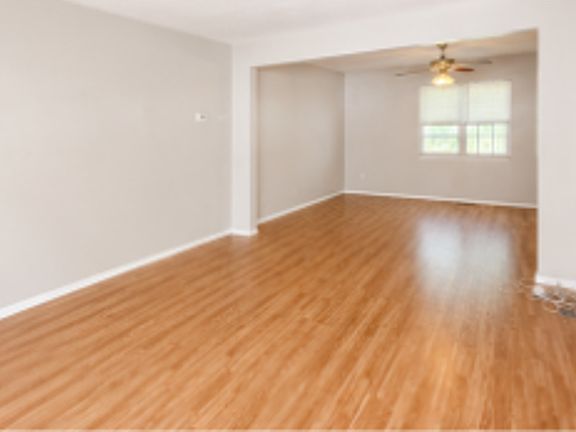 5th image of 7031 NW Chapel Woods Ln