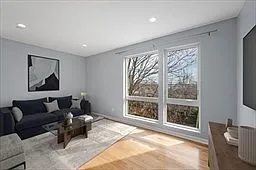 172 Kimball Ave #2B — Photo 3