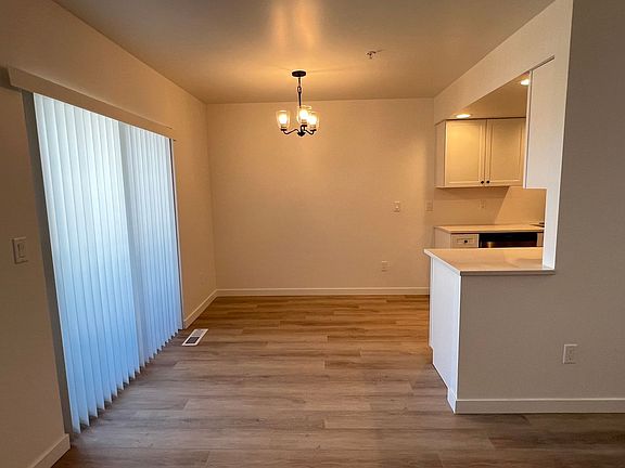 5th image of 220 Antles Ave APT 109