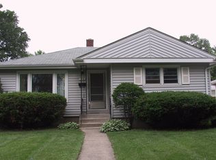 27 N Addison Rd, Villa Park, IL 60181