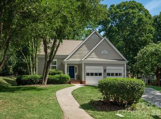 9801 Deer Spring Ln, Charlotte, NC 28210