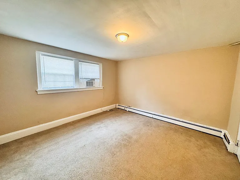 3650 Fort Ave — Photo 8
