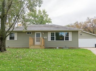 1215 B Ave, Marion, IA 52302