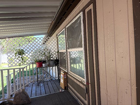 5th image of 1025 N 300 W #16
