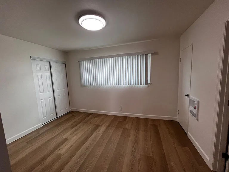 1300 Edgewood Way — Photo 13
