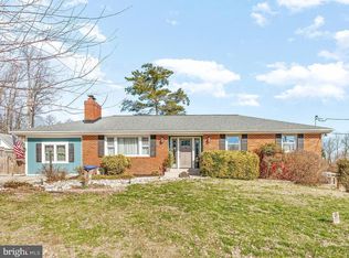 3616 28th St, Chesapeake Beach, MD 20732