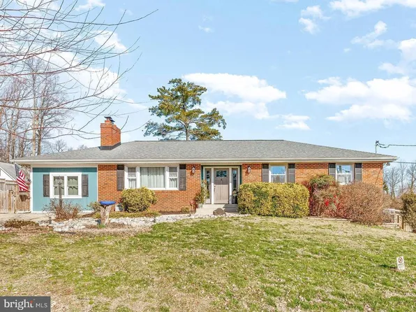 3616 28th St, Chesapeake Beach, MD 20732