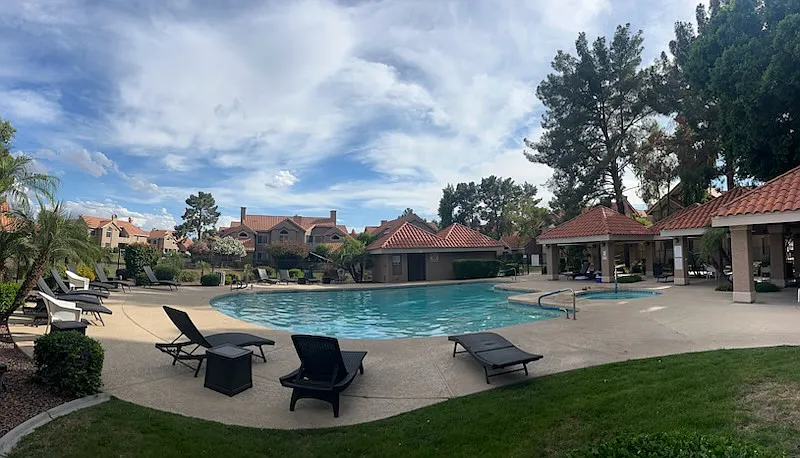 2 bed, 953 sqft, $1,950 — Photo 4