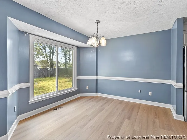 7312 Navarro St — Photo 6