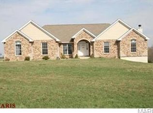 2780 N Cappel Rd, Moscow Mills, MO 63362