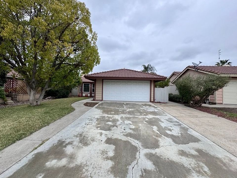 1st image of 29672 Eagle Crest Ave