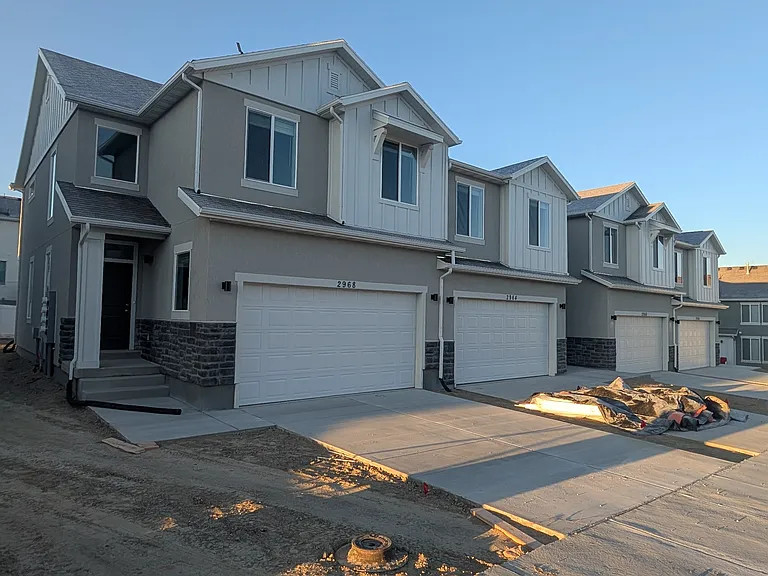 Hidden Hollow Townhomes — Photo 11