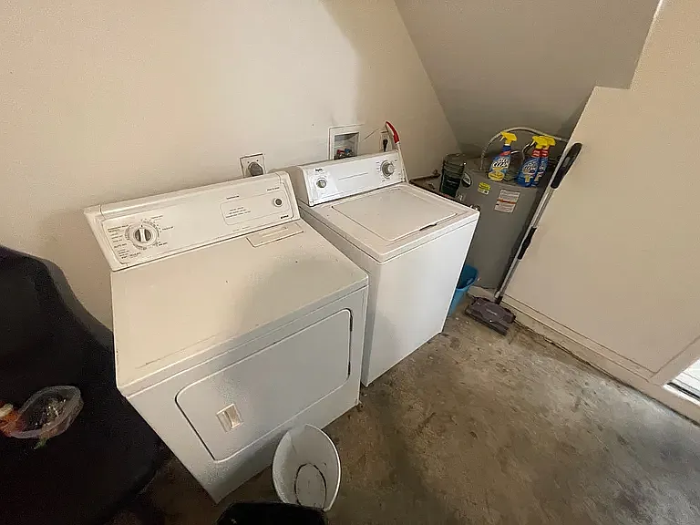 820 W University Dr #2 — Photo 17