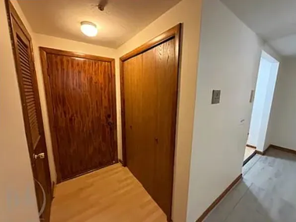 63 Illinois St APT B2, Worcester, MA 01610