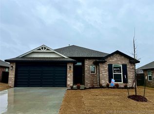 4019 S 148th East Pl E, Tulsa, OK 74134