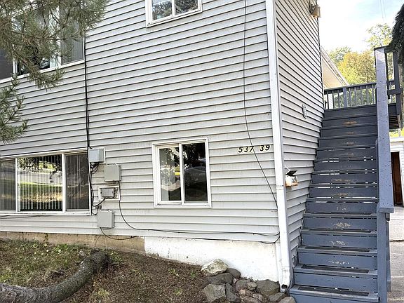 2nd image of 537 E E St