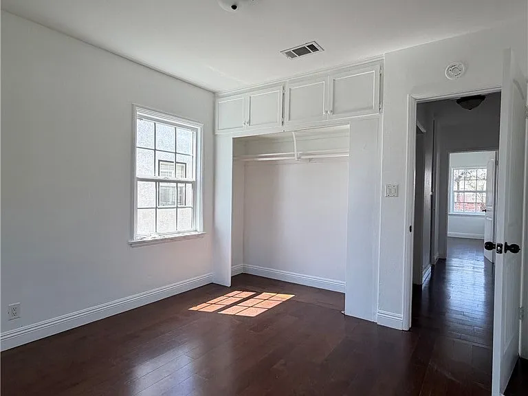 8602 Springer St — Photo 16