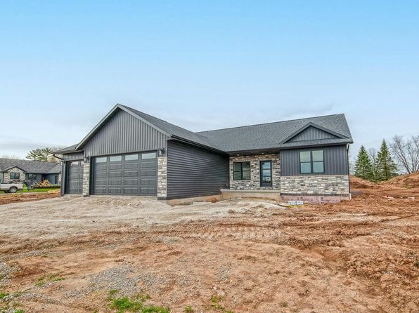 1602 PRAIRIE CLOVER COURT, Green Bay, WI 54311