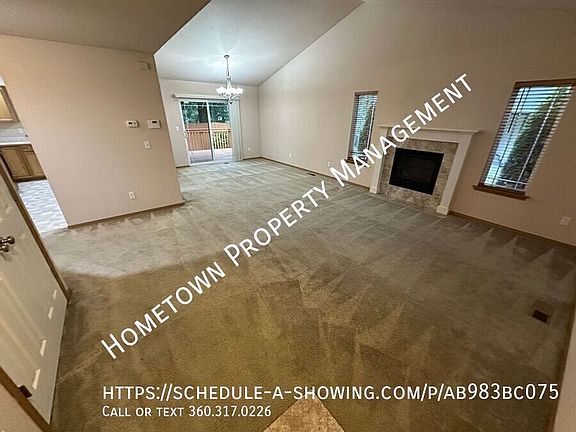 3rd image of 9420 Fairhill Dr NE