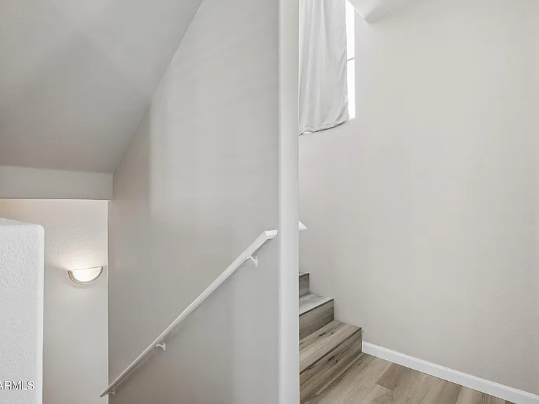 2402 E 5th St #1427 — Photo 31