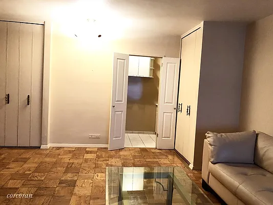 Rented by Corcoran | media 15