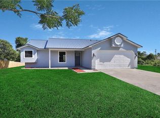 1804 Whipple Dr, Deltona, FL 32738