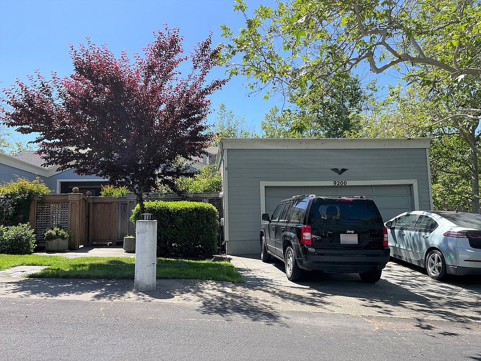 1st image of 9200 Lakewood Dr