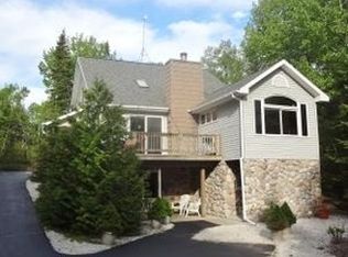 6216 E Grand Lake Rd, Presque Isle, MI 49777