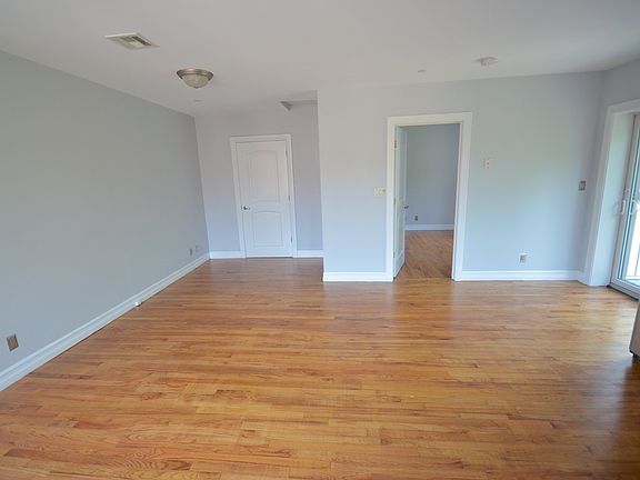 4th image of 175 Payson Ave APT 5B