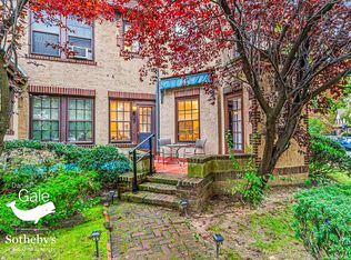 7 Middlemay Cir, Forest Hills Gardens, NY 11375