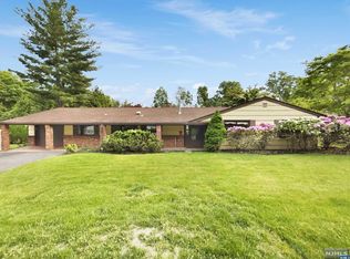 520 White Ave, Northvale, NJ 07647