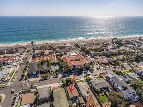 3474 Garfield St, Carlsbad, CA 92008