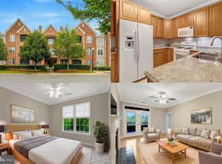 13891 Chelmsford Dr APT 201, Gainesville, VA 20155