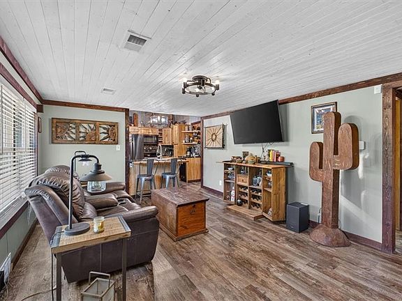 5th image of 13810 Byars Rd