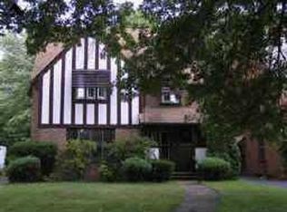 2342 Charney Rd, University Heights, OH 44118