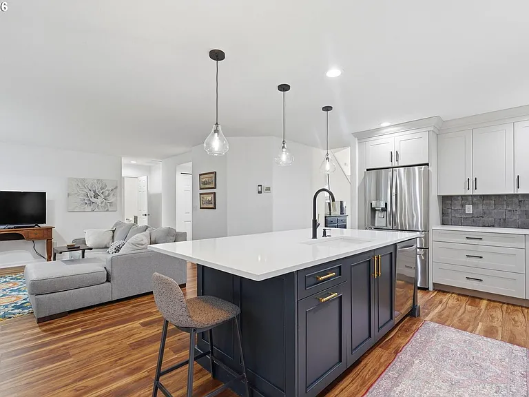 13936 SW Uplands Dr — Photo 14
