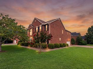 5037 Traceway Dr, Nashville, TN 37221