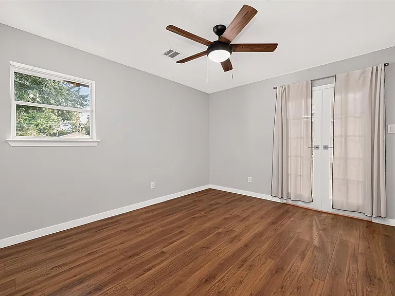 12930 Kimberley Ln — Photo 29