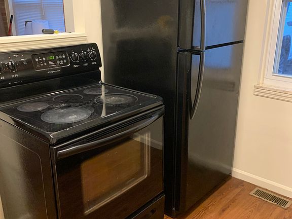 4th image of 5210 Dorshire Dr