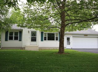 13605 W Tremblay Dr, Vicksburg, MI 49097