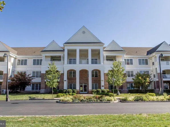 6106 Meridian Blvd, Warrington, PA 18976